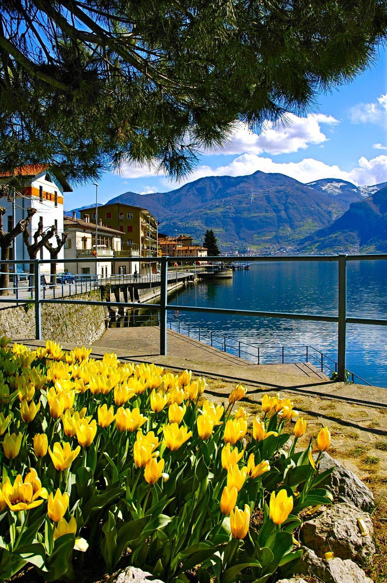 Albergo Diffuso Vulcano Village Castro  Exterior photo